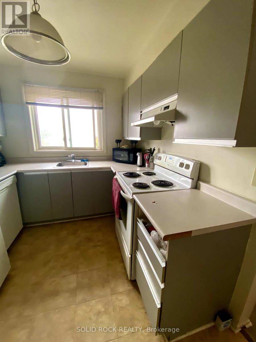 403 - 250 Brittany Drive