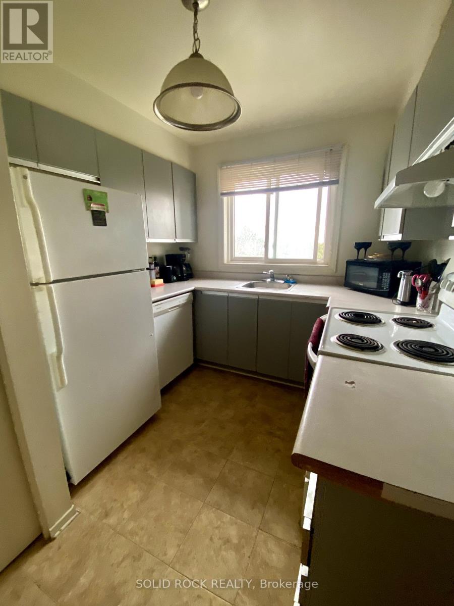403 - 250 Brittany Drive