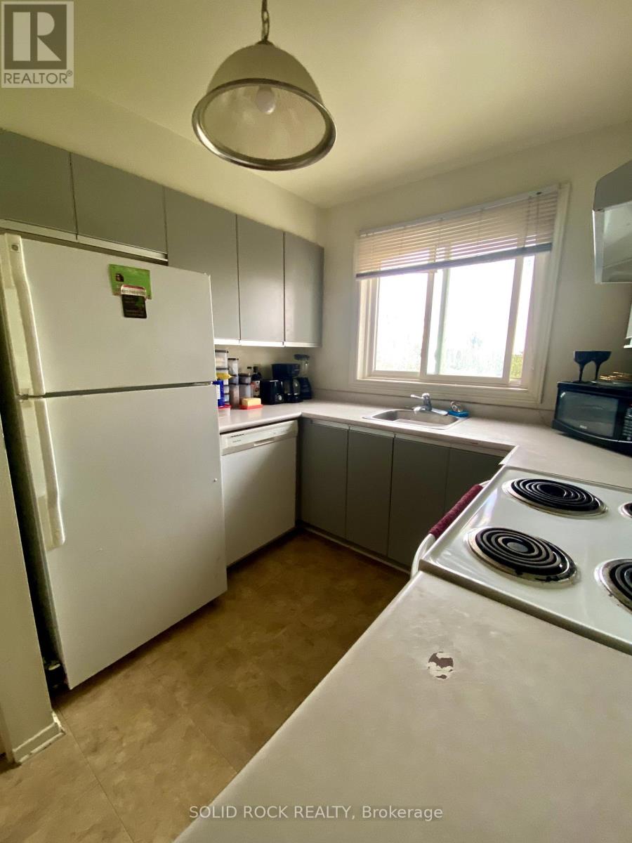 403 - 250 Brittany Drive