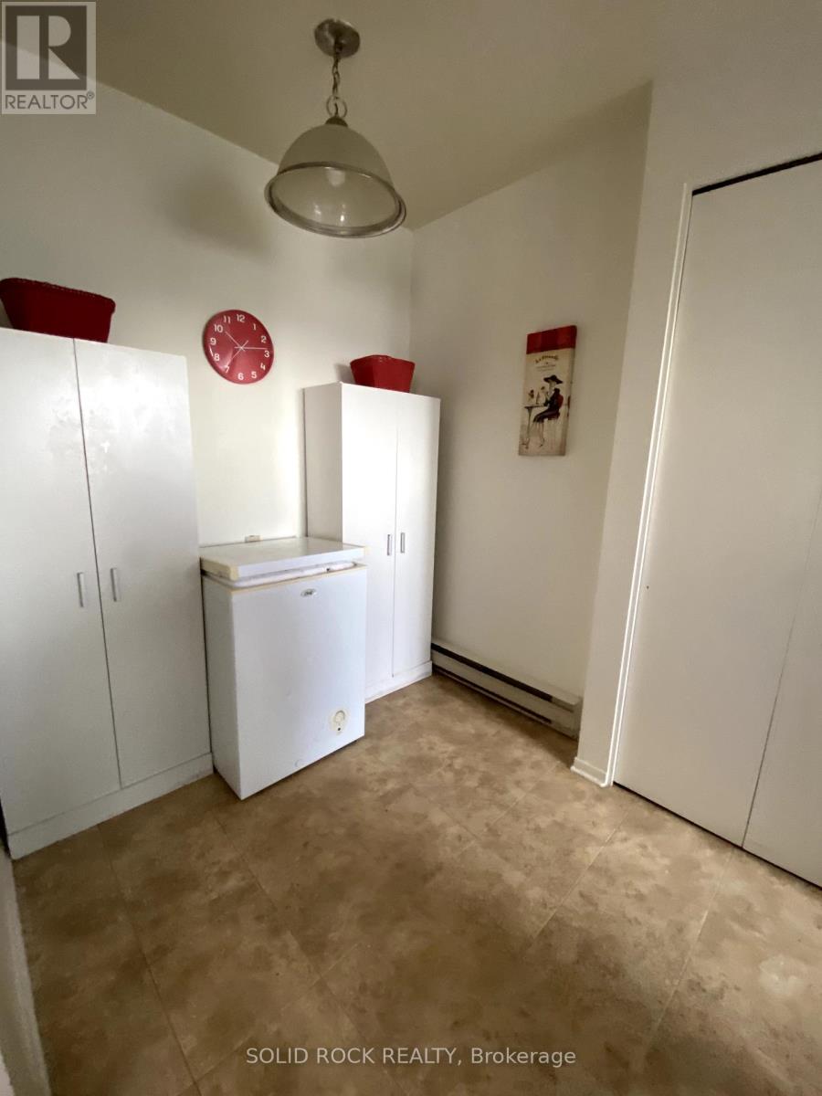 403 - 250 Brittany Drive
