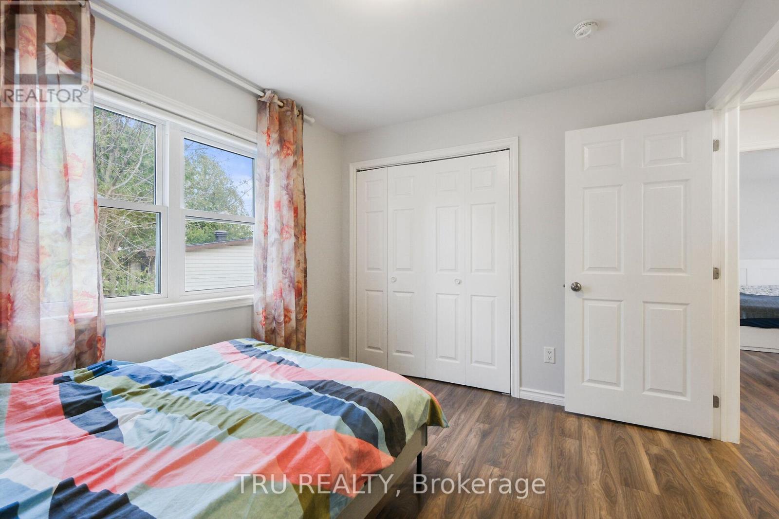 32 Lazy Nol Court