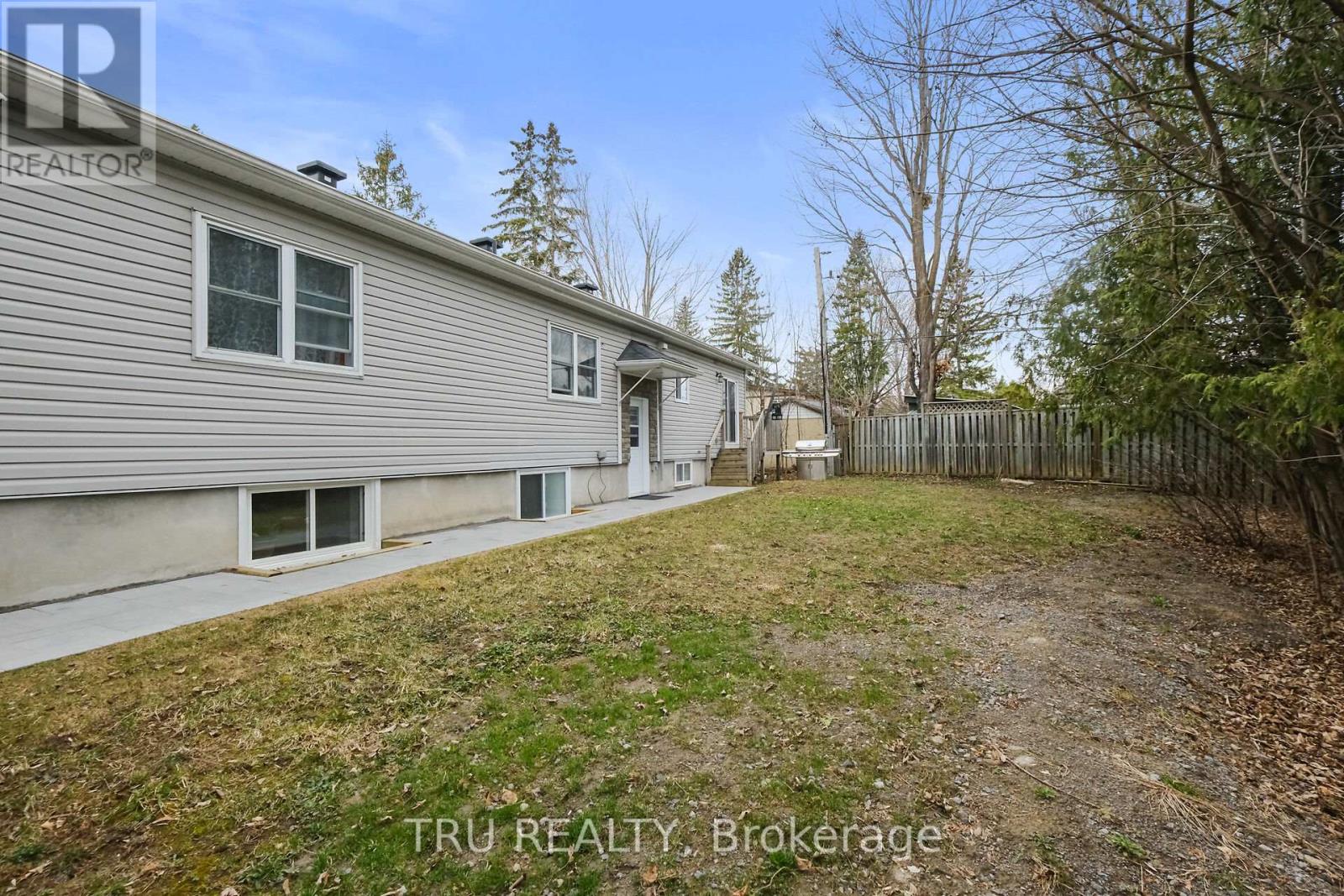 32 Lazy Nol Court