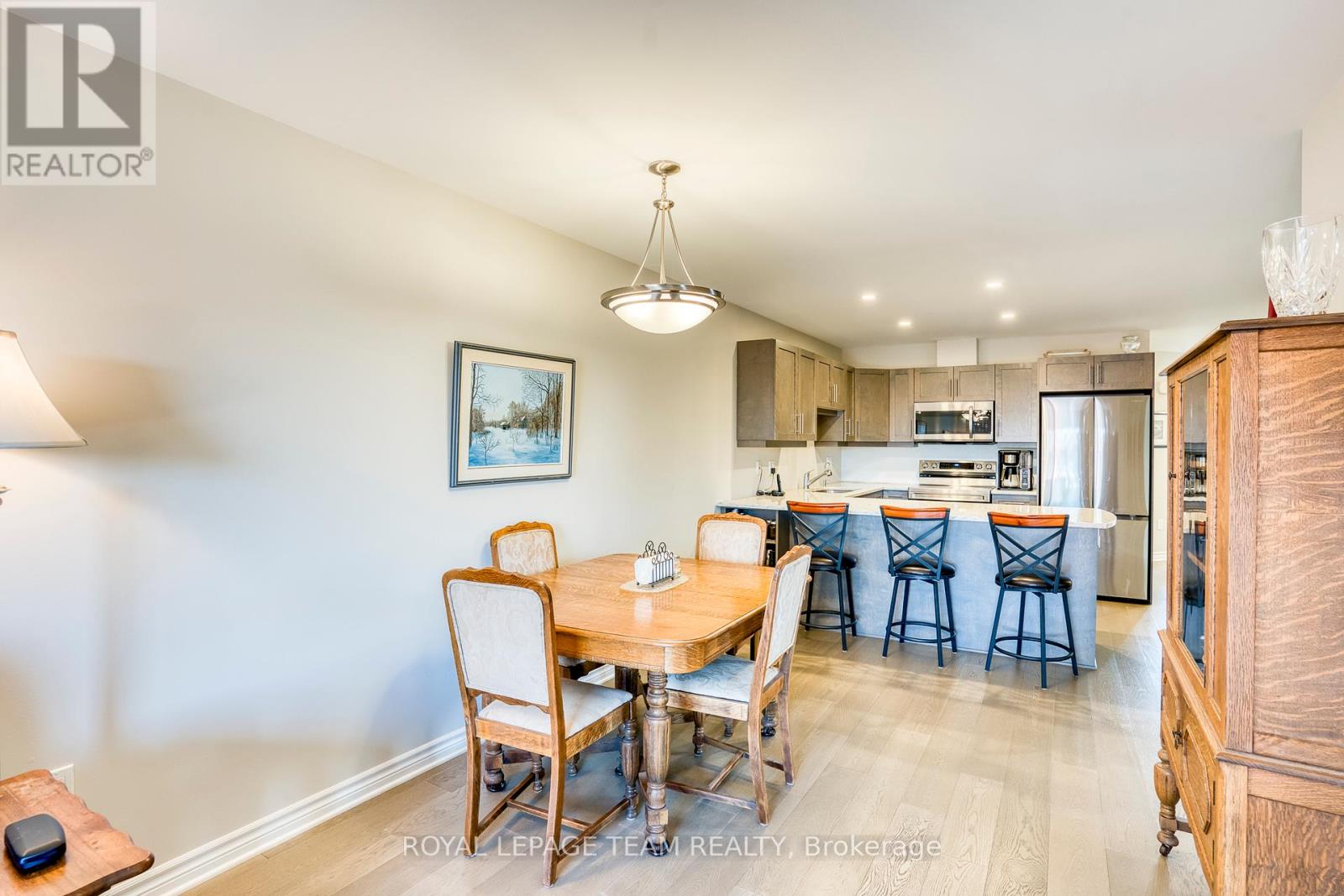 301 Napier Court Nw