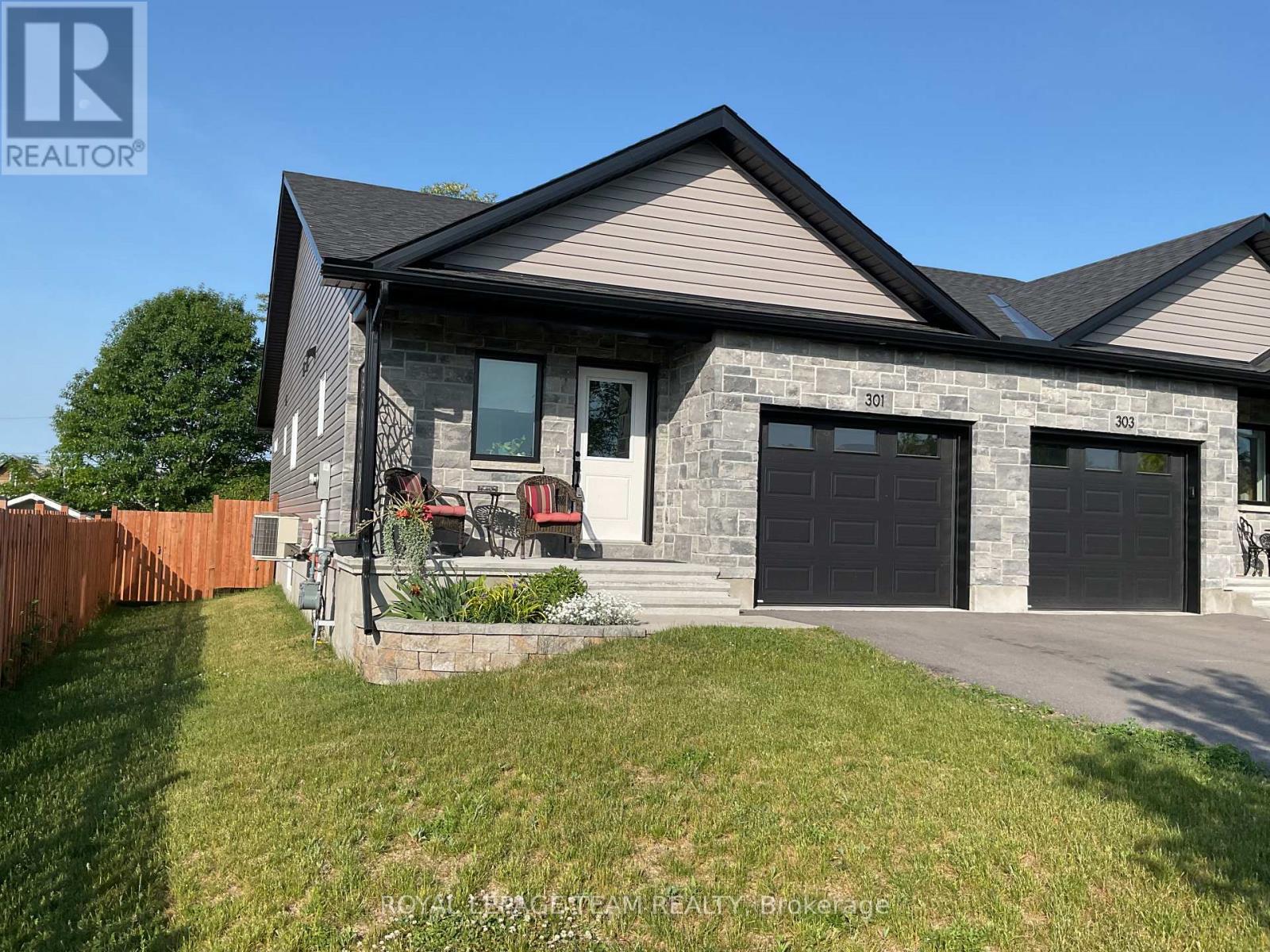 301 Napier Court