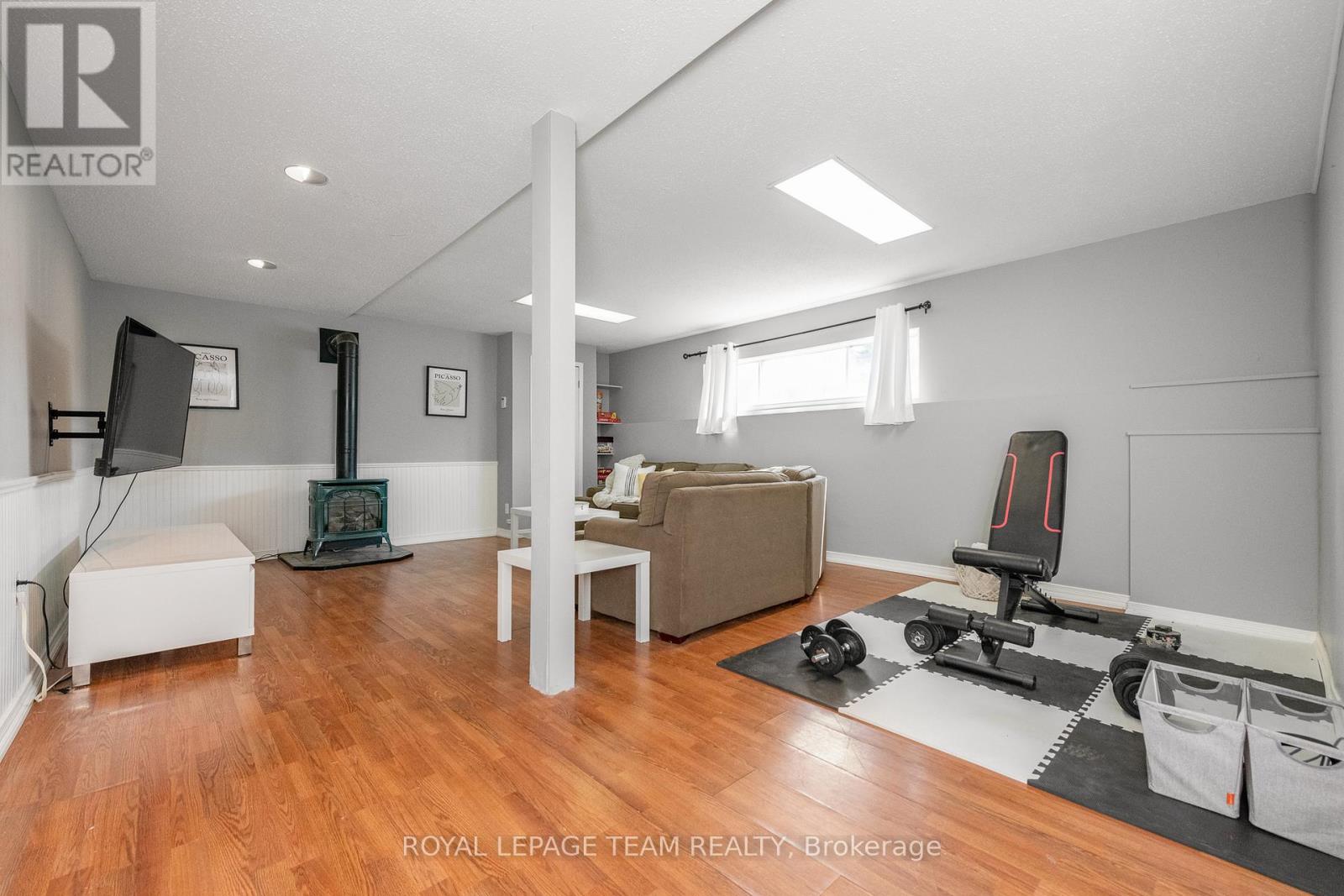 34 Poole Creek Crescent