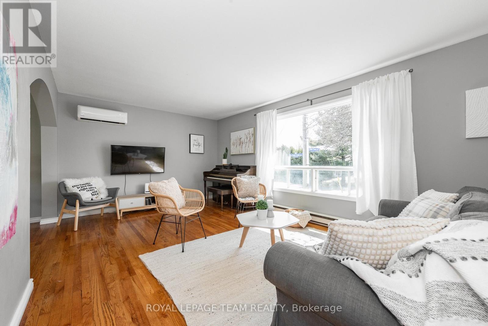 34 Poole Creek Crescent
