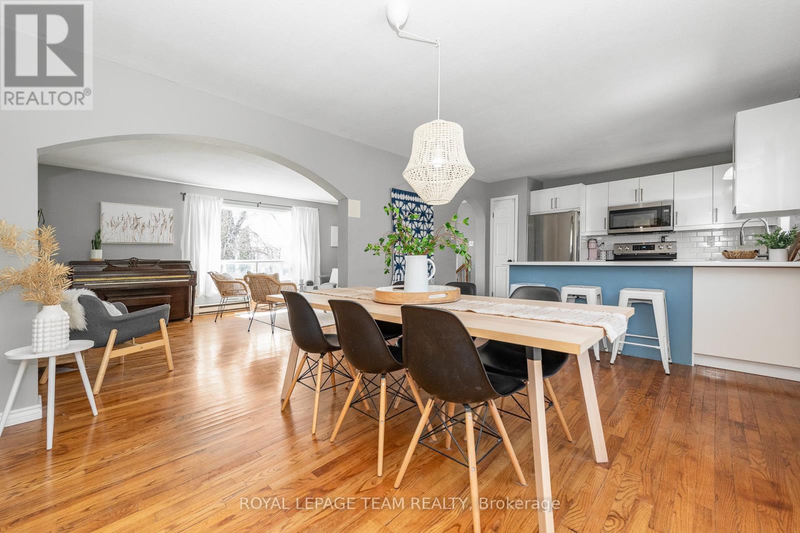 34 Poole Creek Crescent