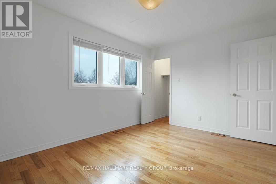 97 Forestglade Crescent