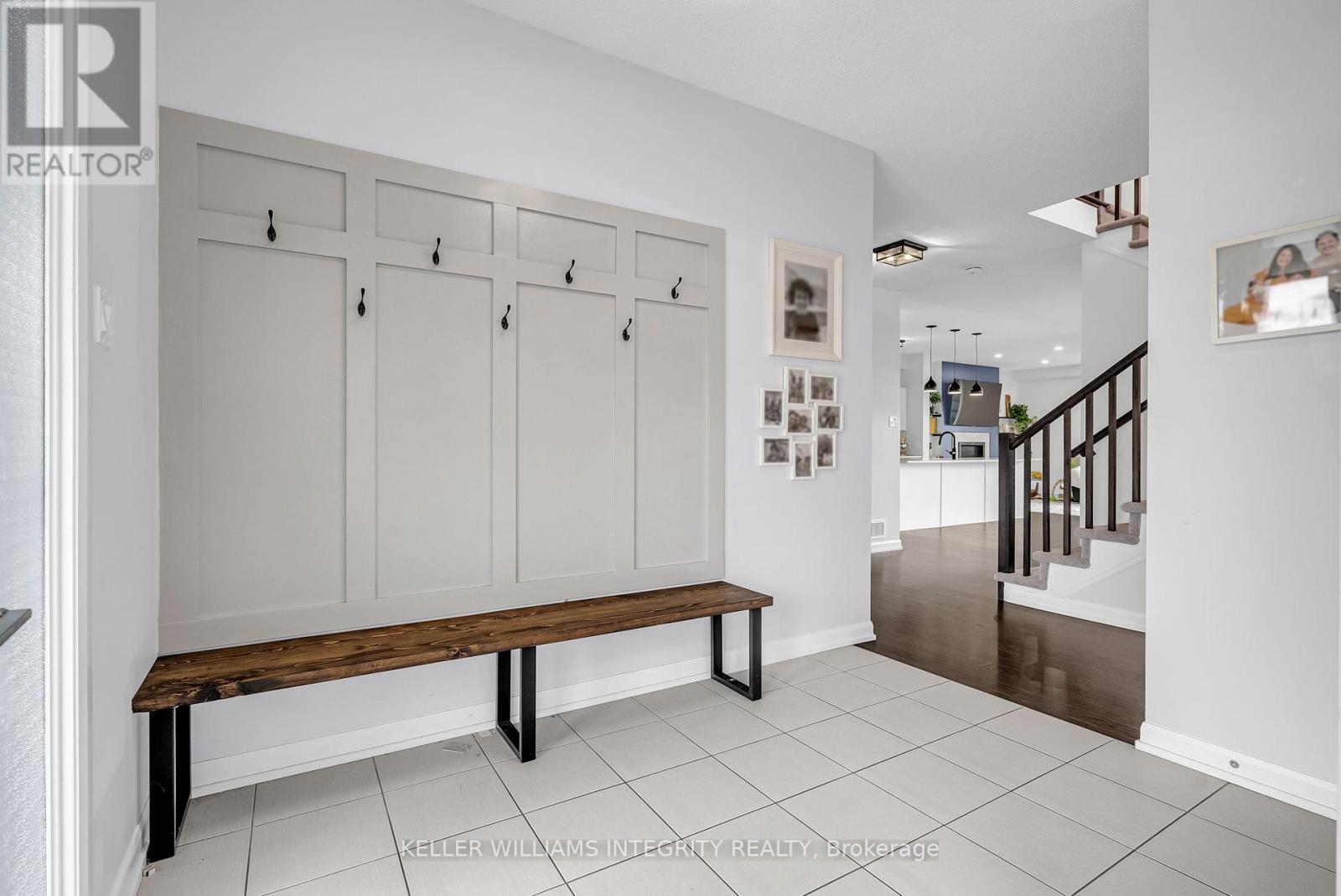 176 Onyx Crescent