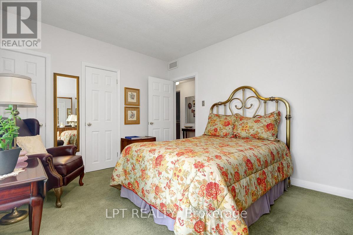 169 Roger Road