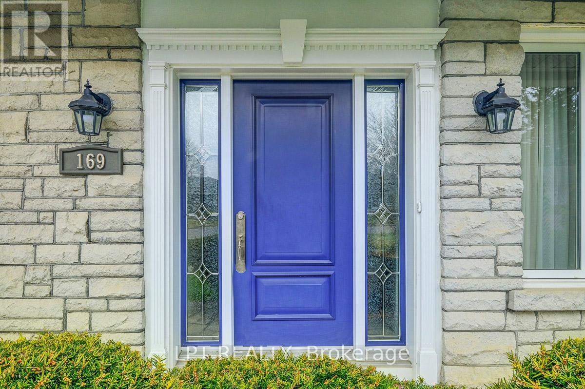 169 Roger Road