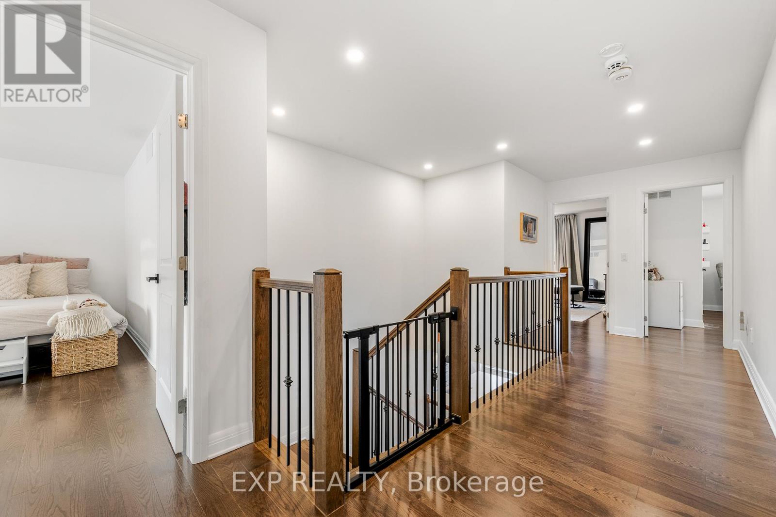 204 Avro Circle