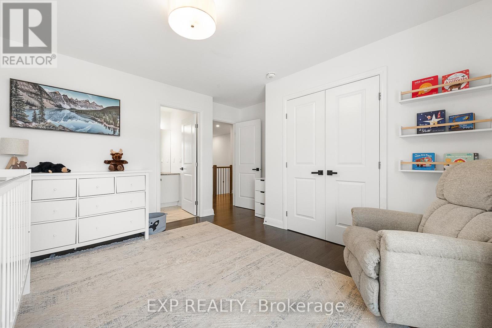 204 Avro Circle