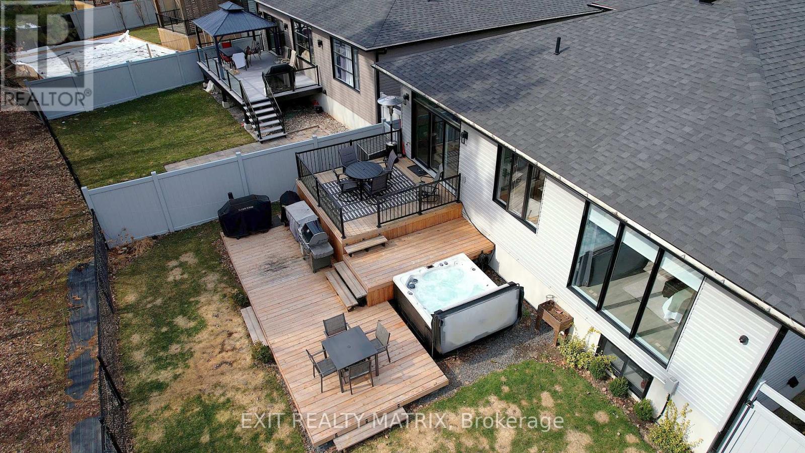406 Dore Street
