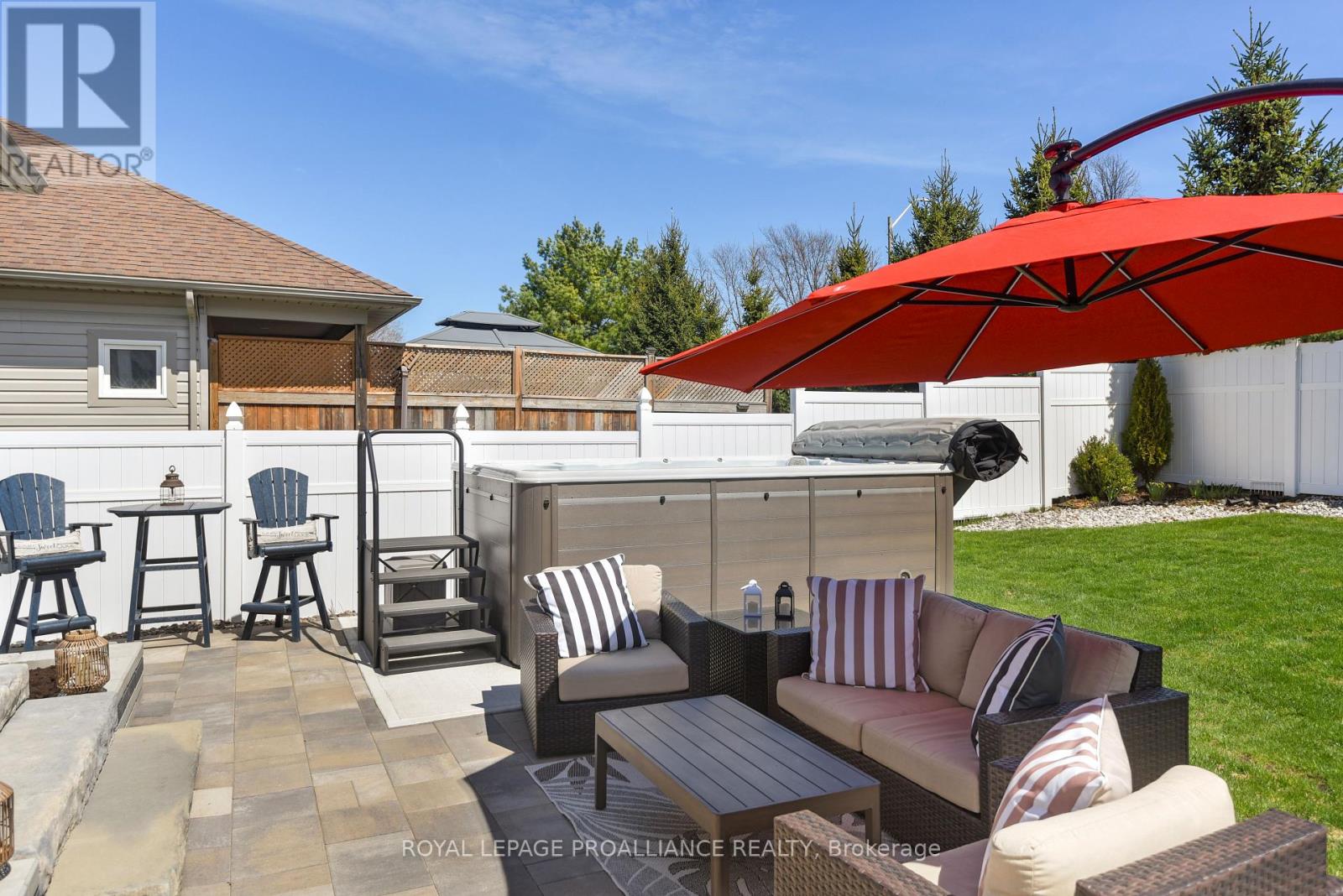 1047 Fitzsimmons Drive