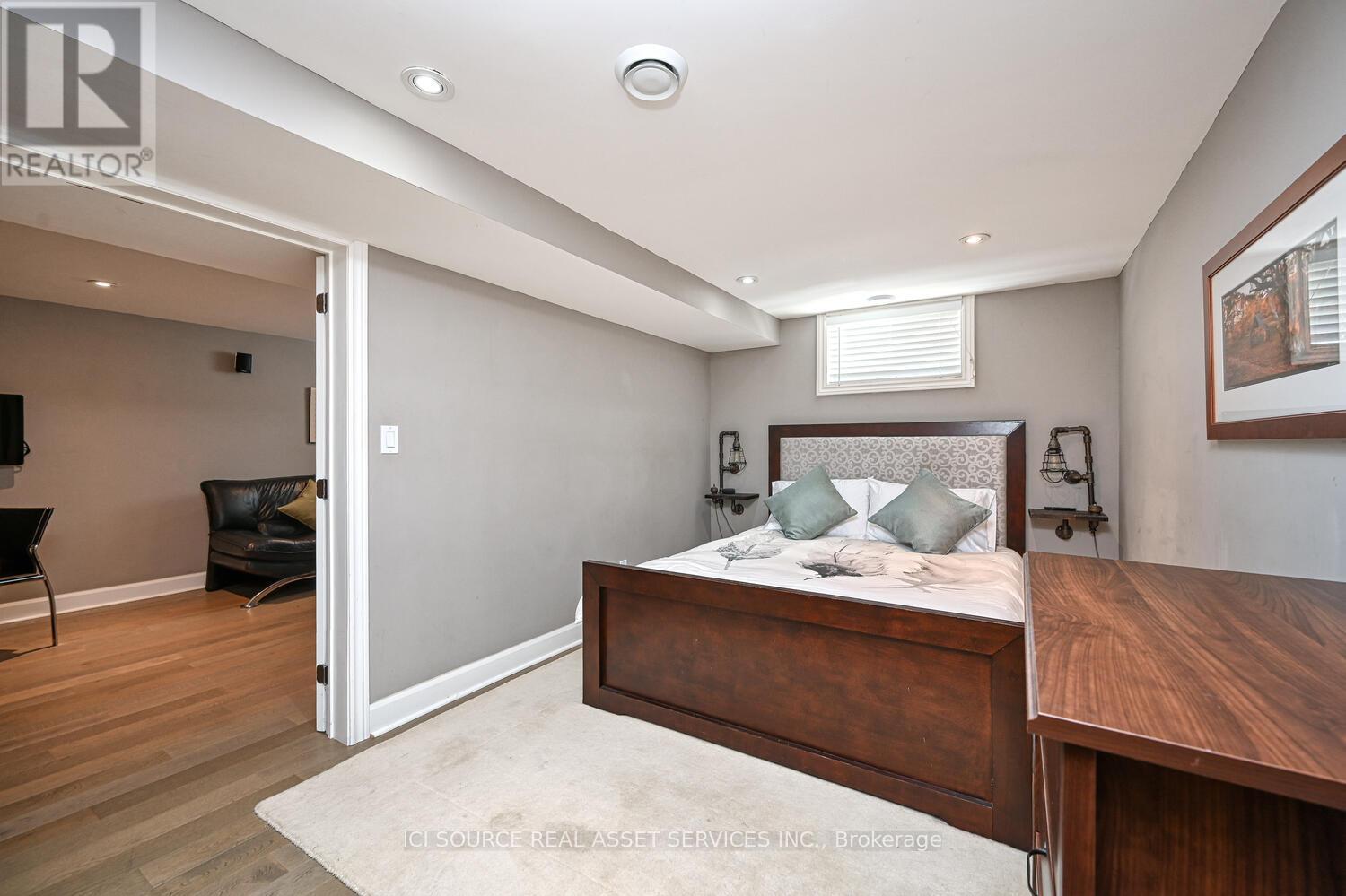 1534 Prince Of Wales Drive