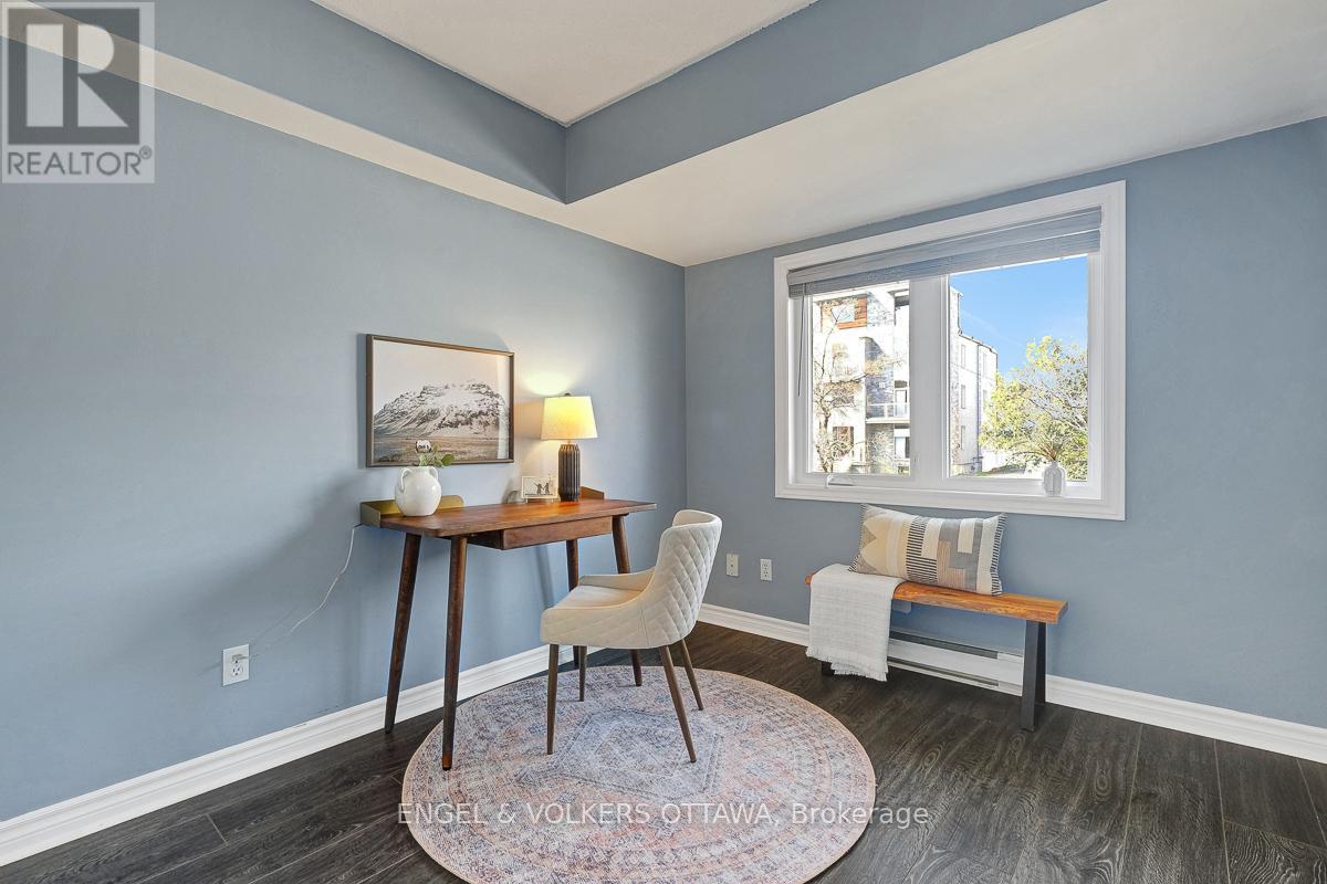 105a - 62 Donald Street