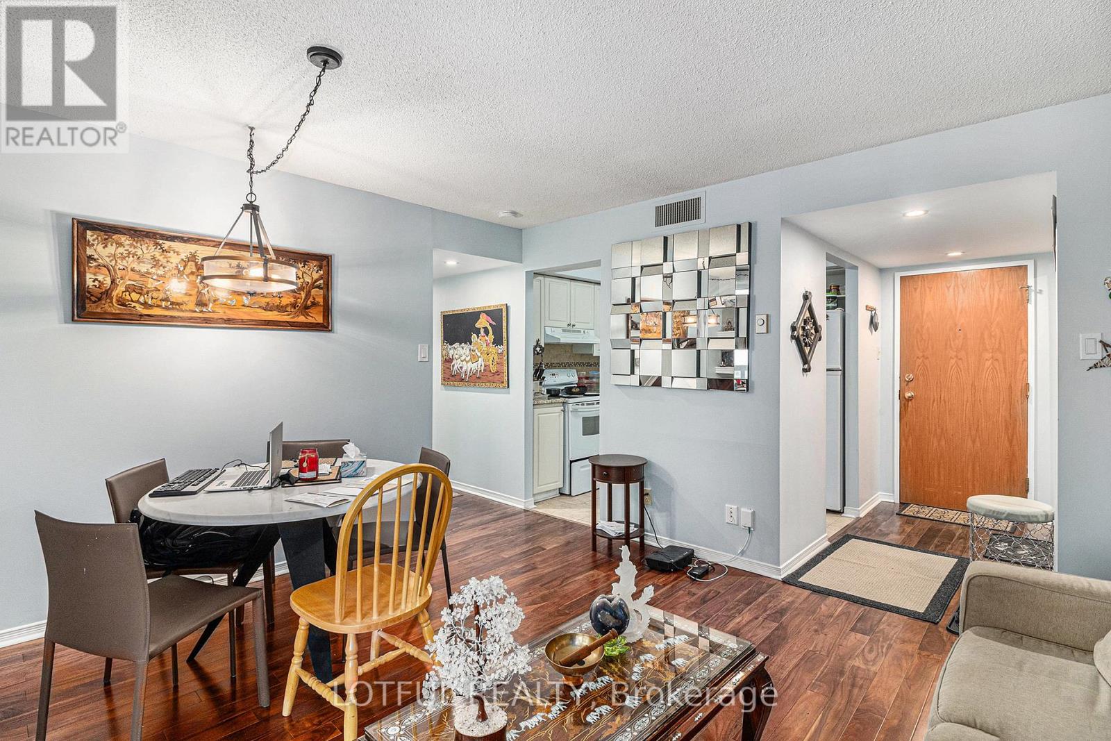 1103 - 199 Kent Street