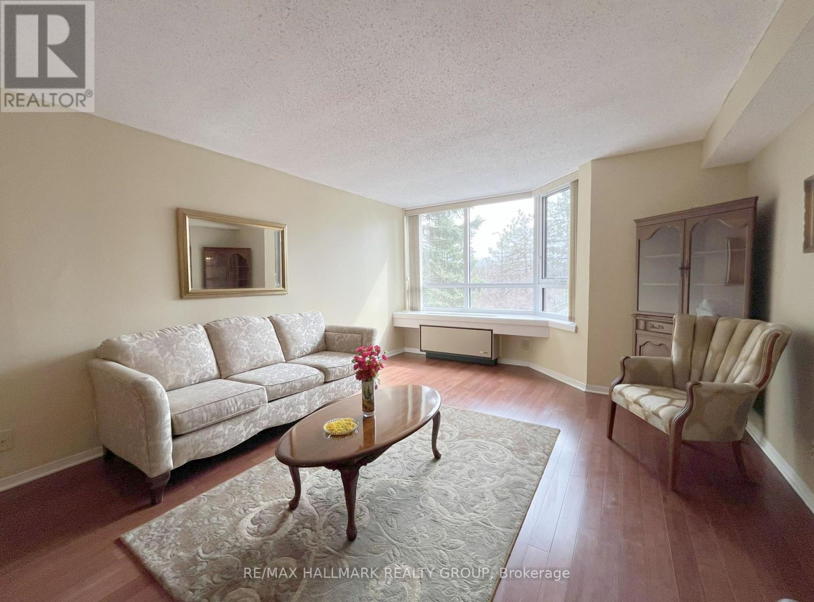 303 - 80 Sandcastle Drive