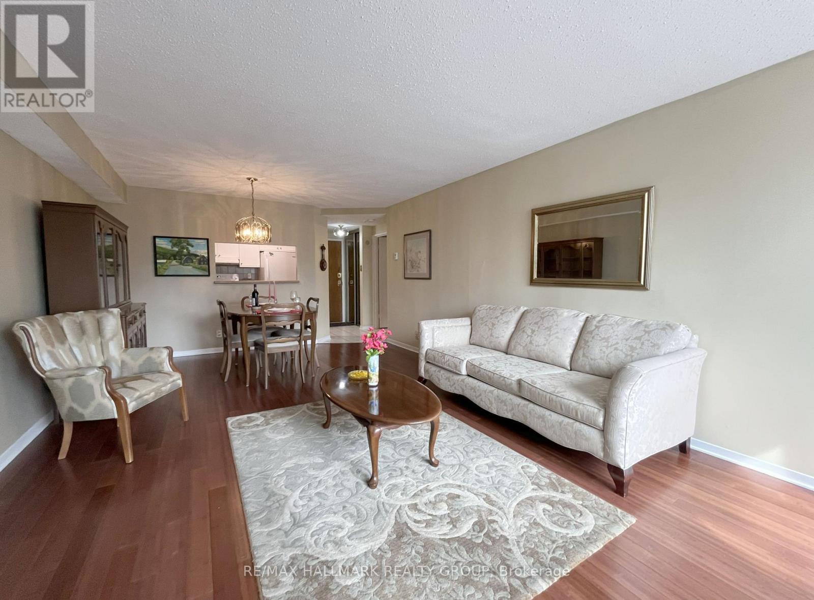 303 - 80 Sandcastle Drive