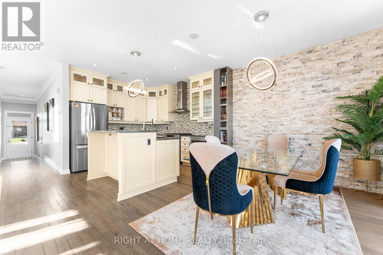 475 Harvest Valley Avenue