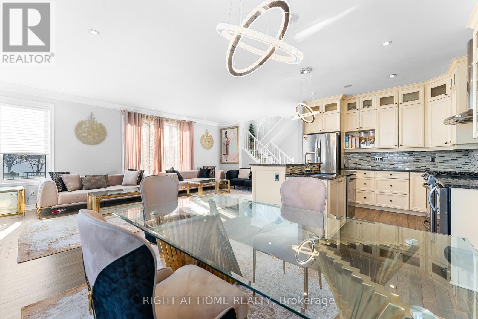 475 Harvest Valley Avenue