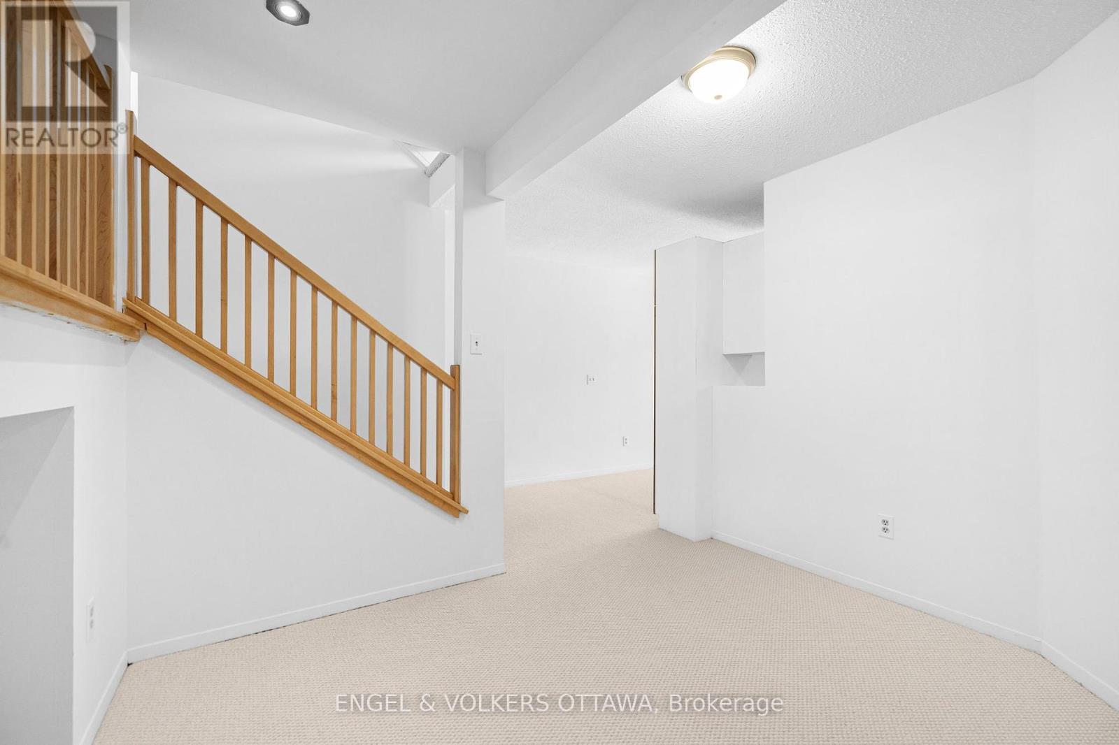 306 Cathcart Street