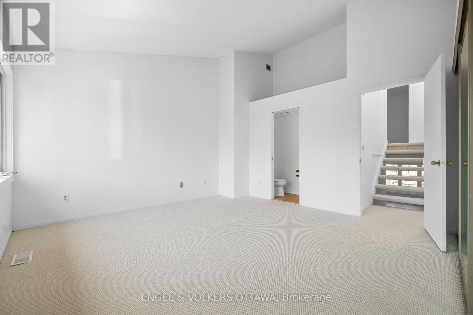 306 Cathcart Street