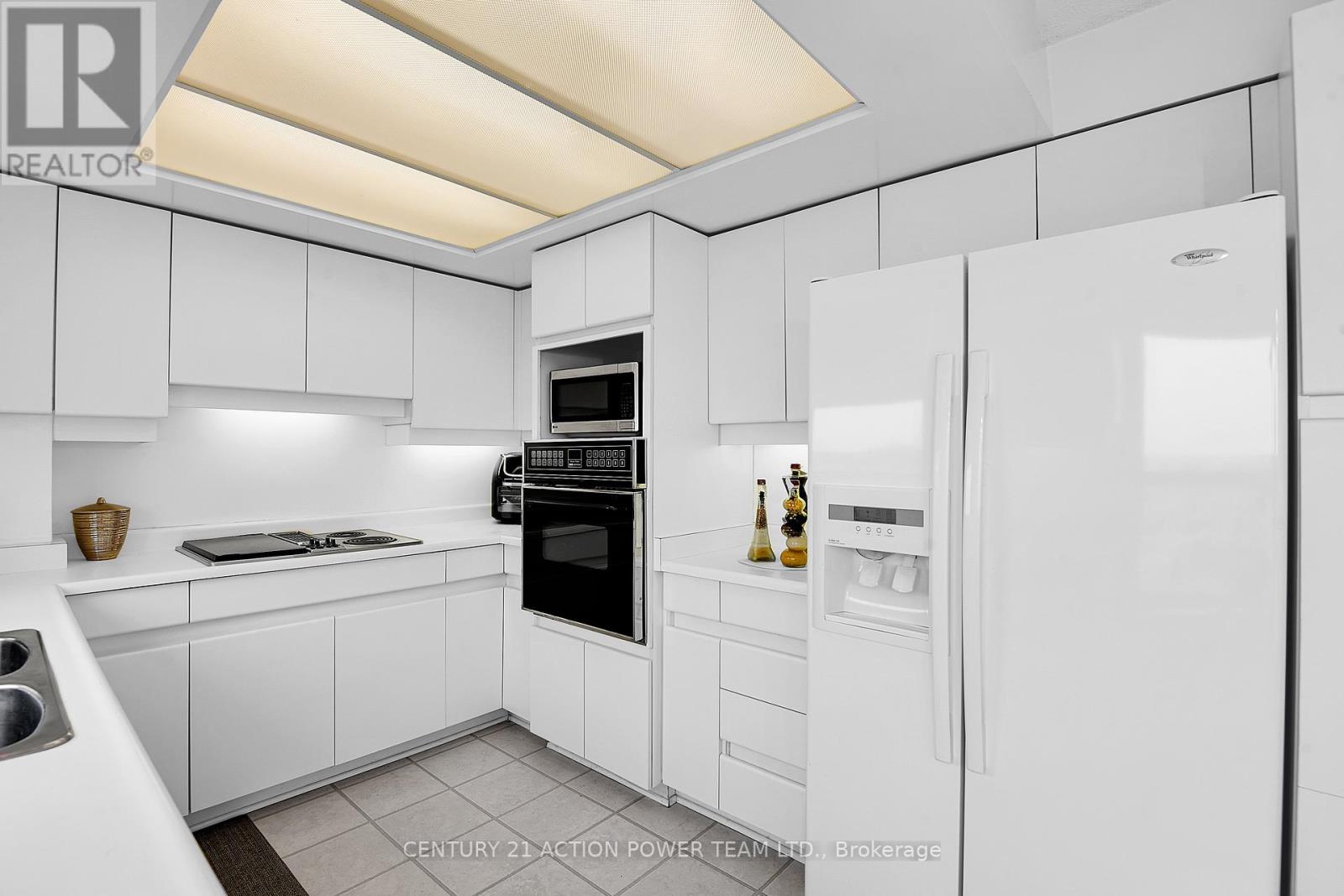 Ph2804 - 1510 Riverside Drive