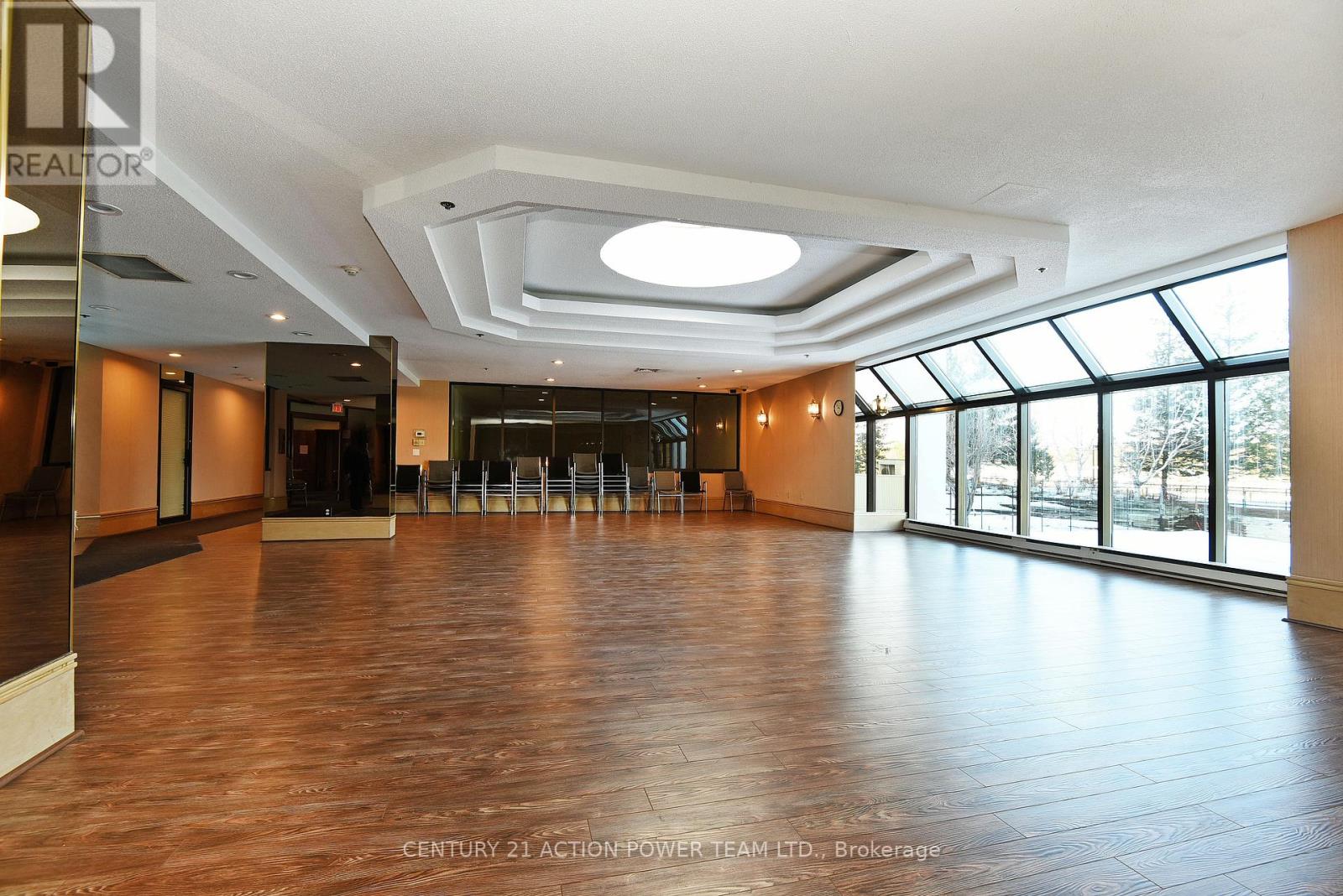 Ph2804 - 1510 Riverside Drive