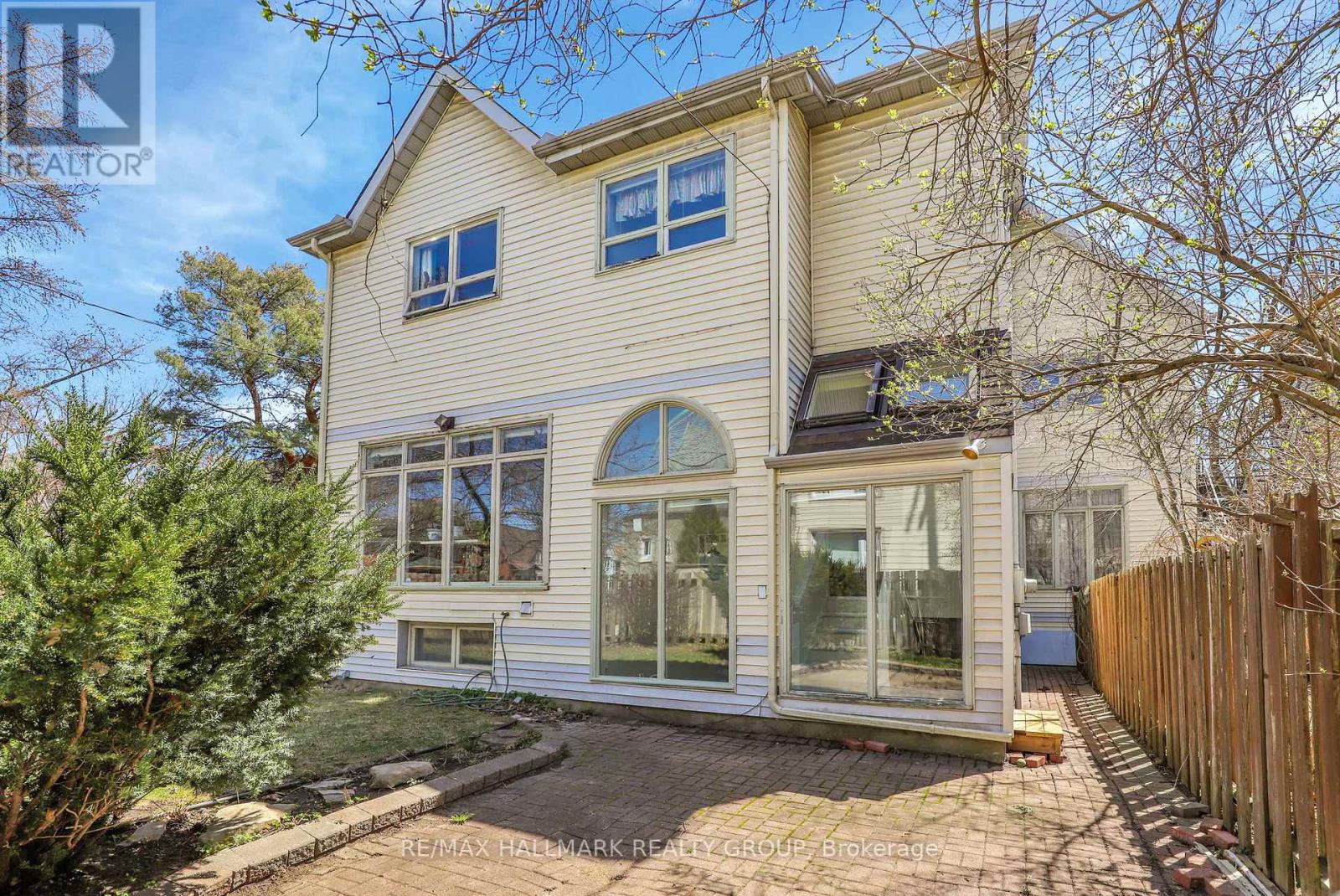 303 Sherwood Drive