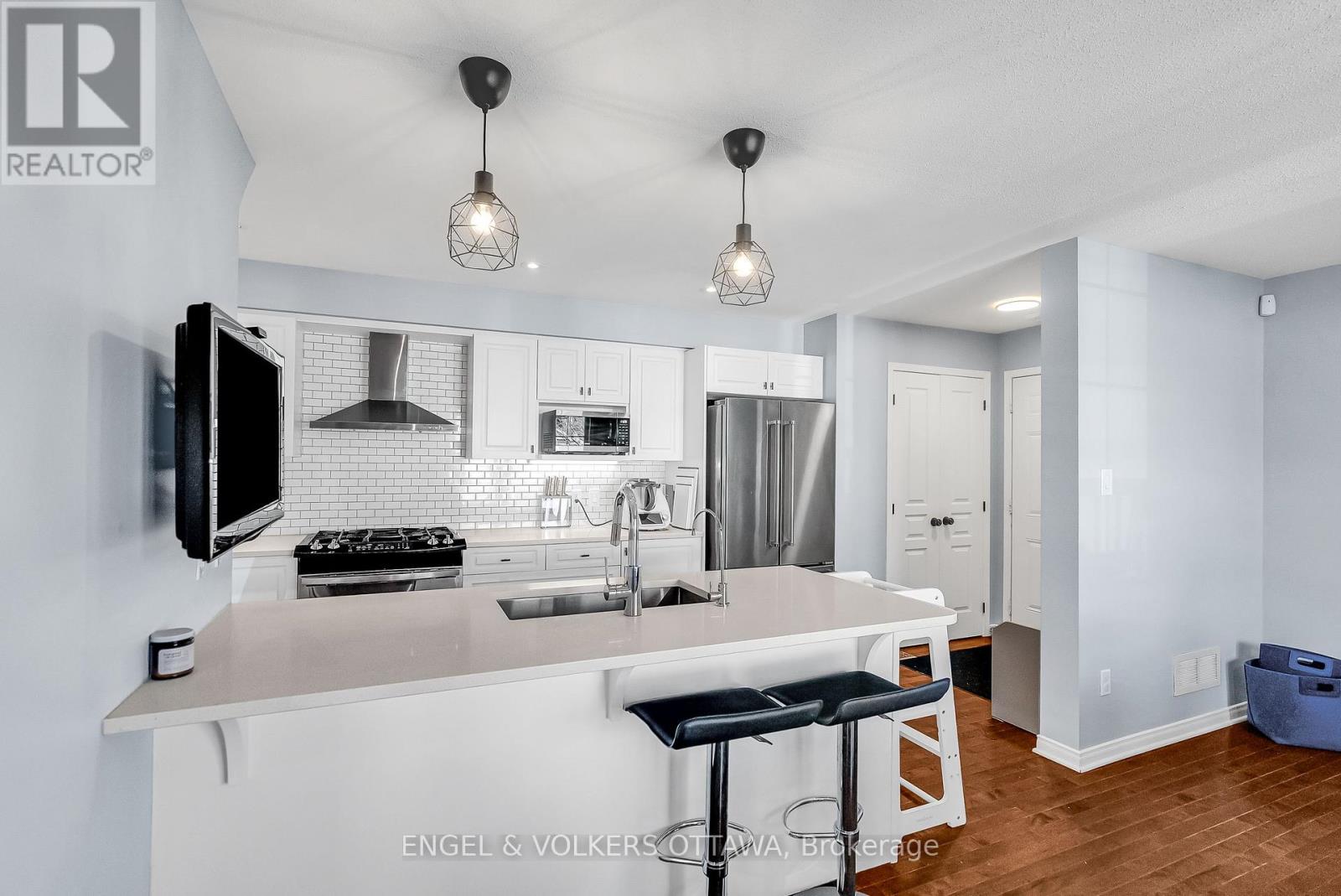 2635 Half Moon Bay Road