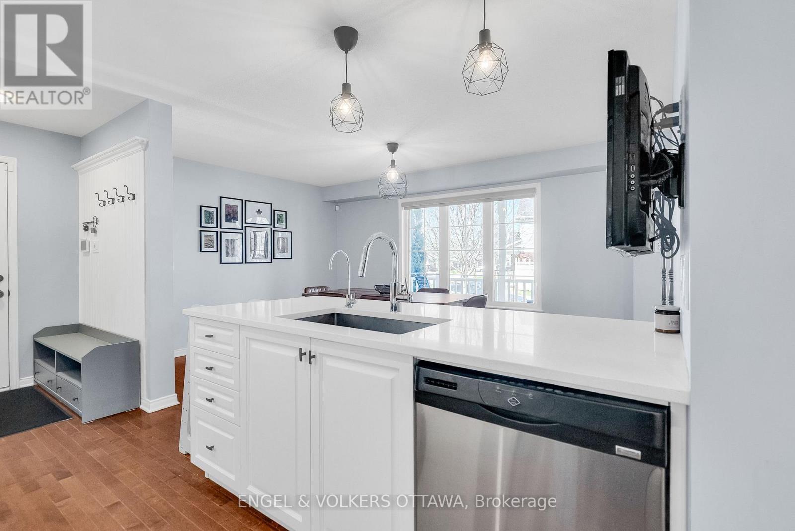 2635 Half Moon Bay Road