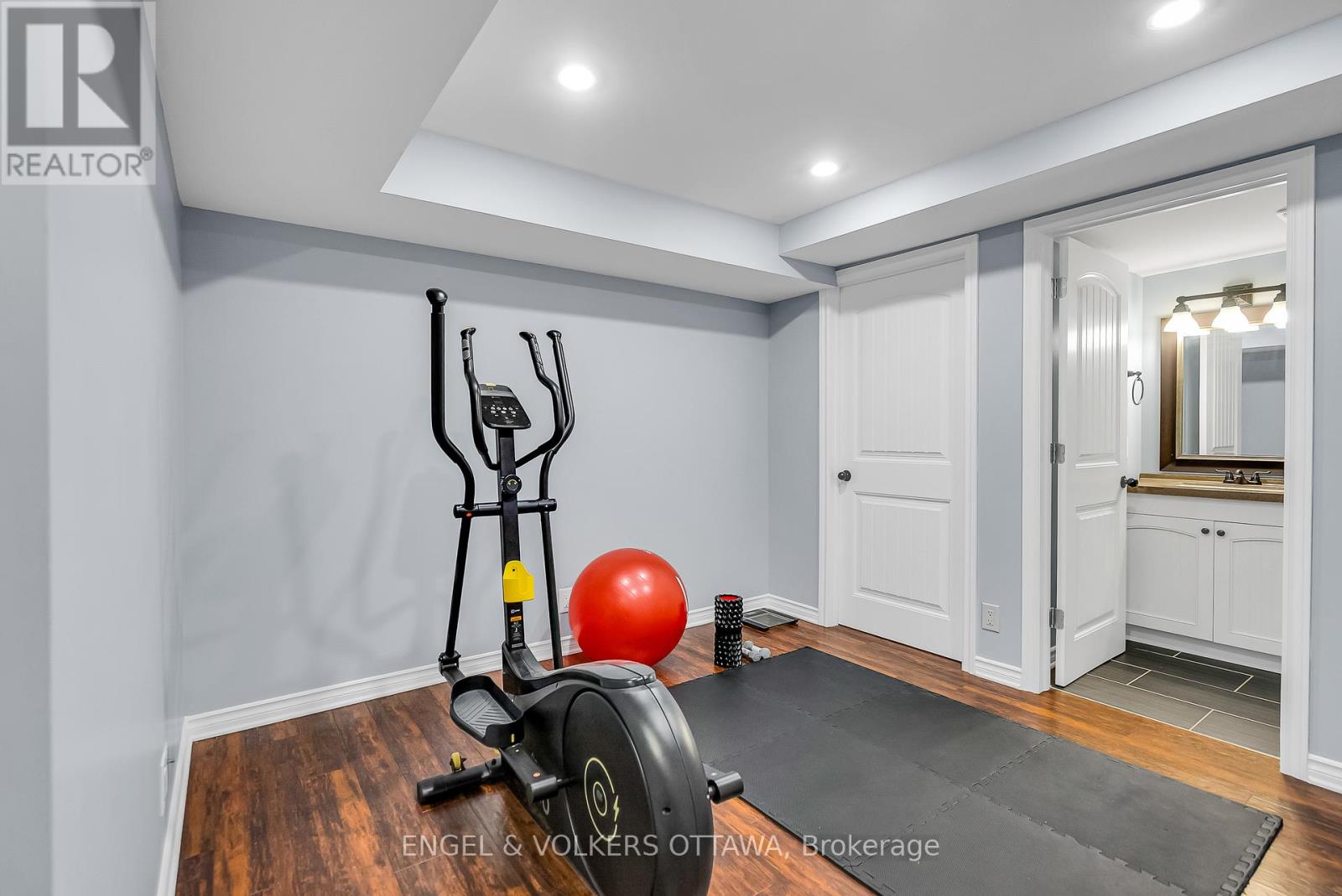 2635 Half Moon Bay Road
