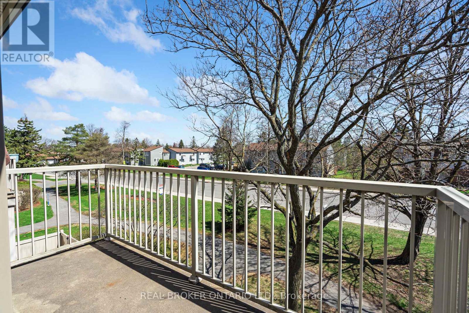 5 - 53 Sherway Drive
