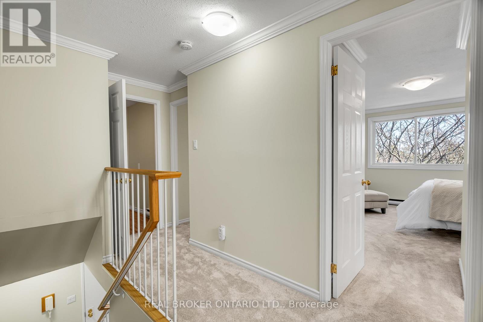 5 - 53 Sherway Drive