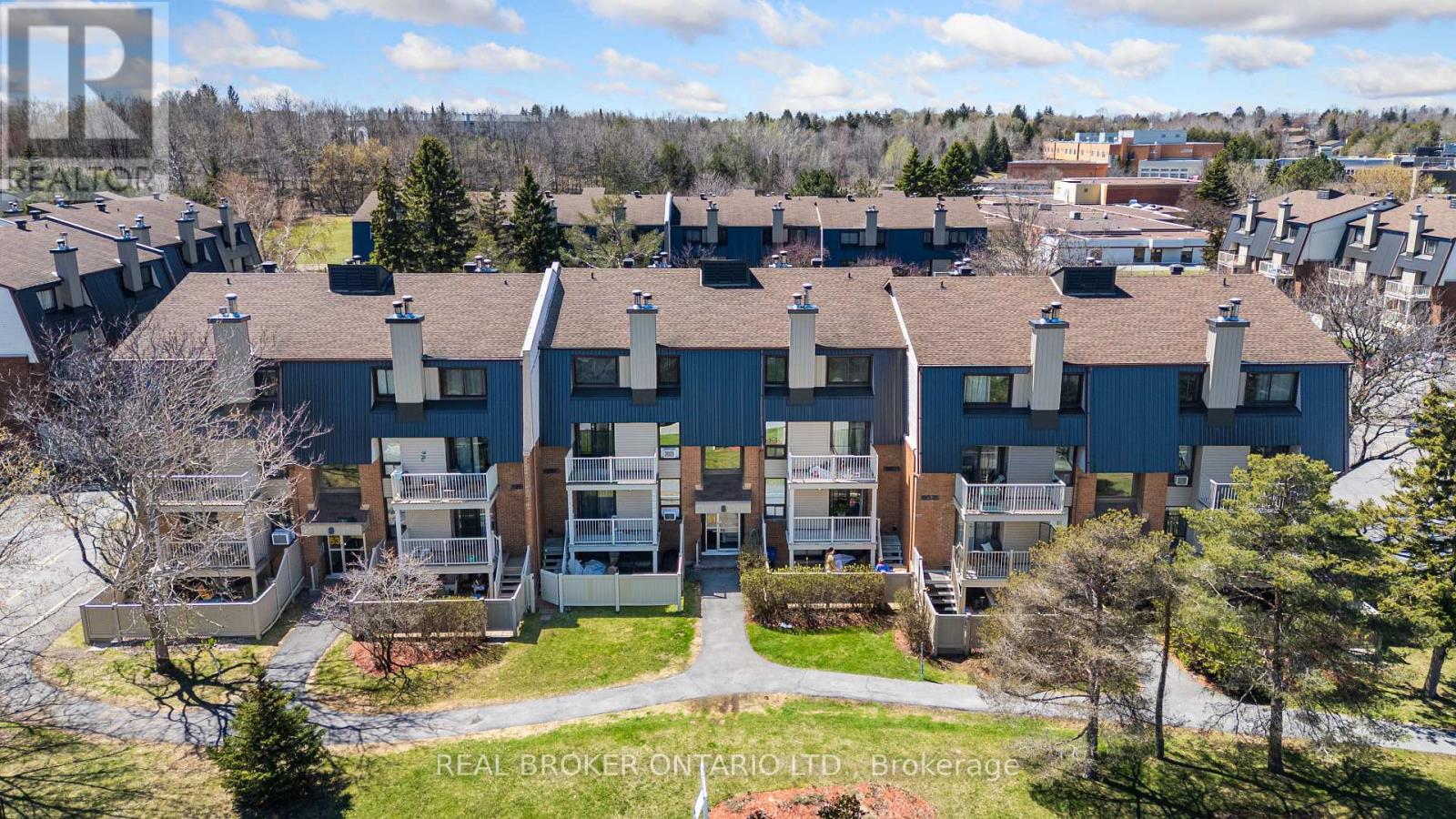 5 - 53 Sherway Drive