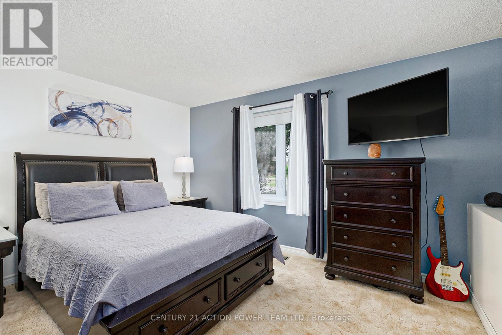 13065 Riverside Drive
