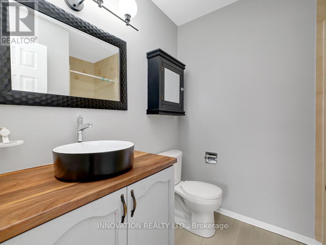 2 Chickasaw Crescent