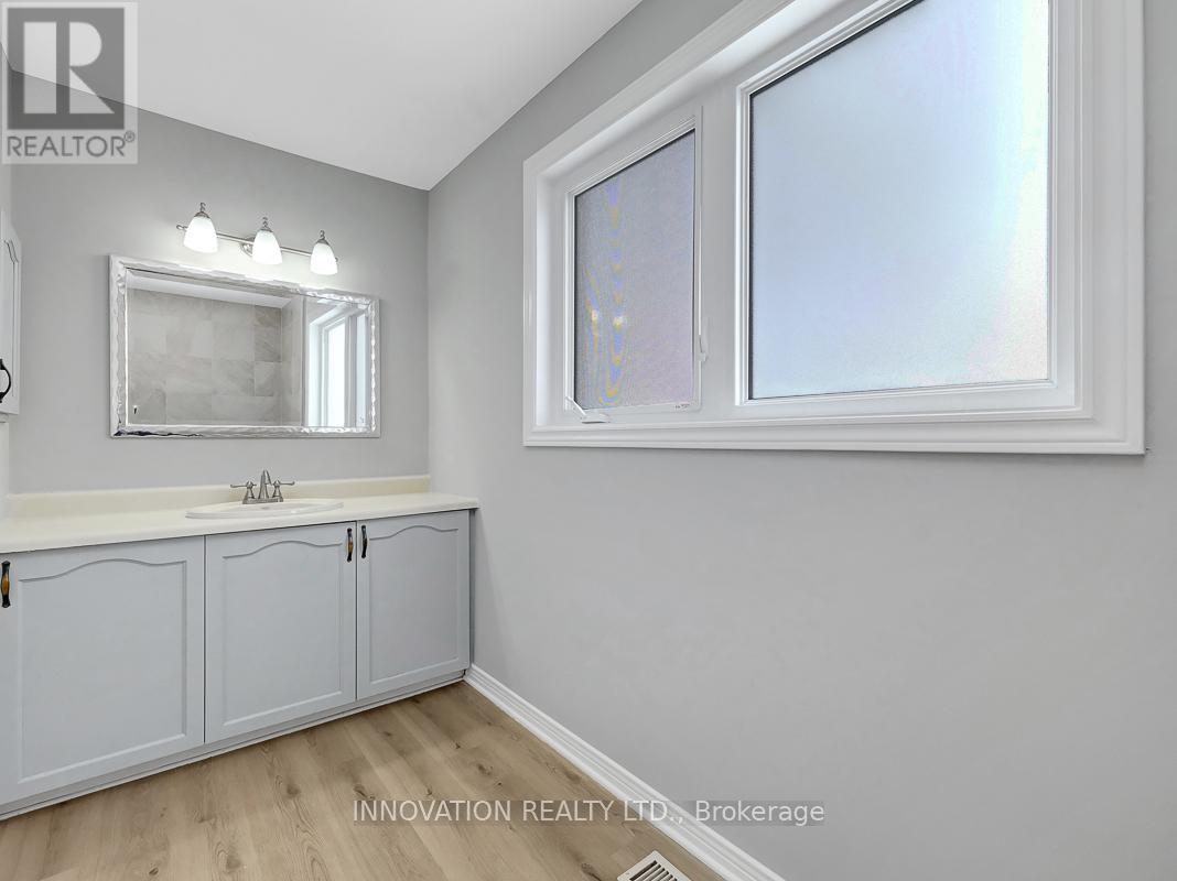 2 Chickasaw Crescent