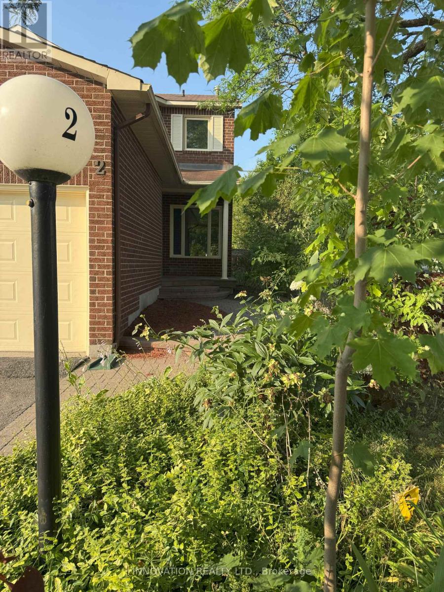 2 Chickasaw Crescent