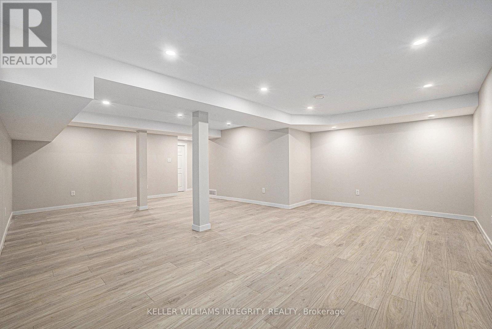 1401 Lowen Drive