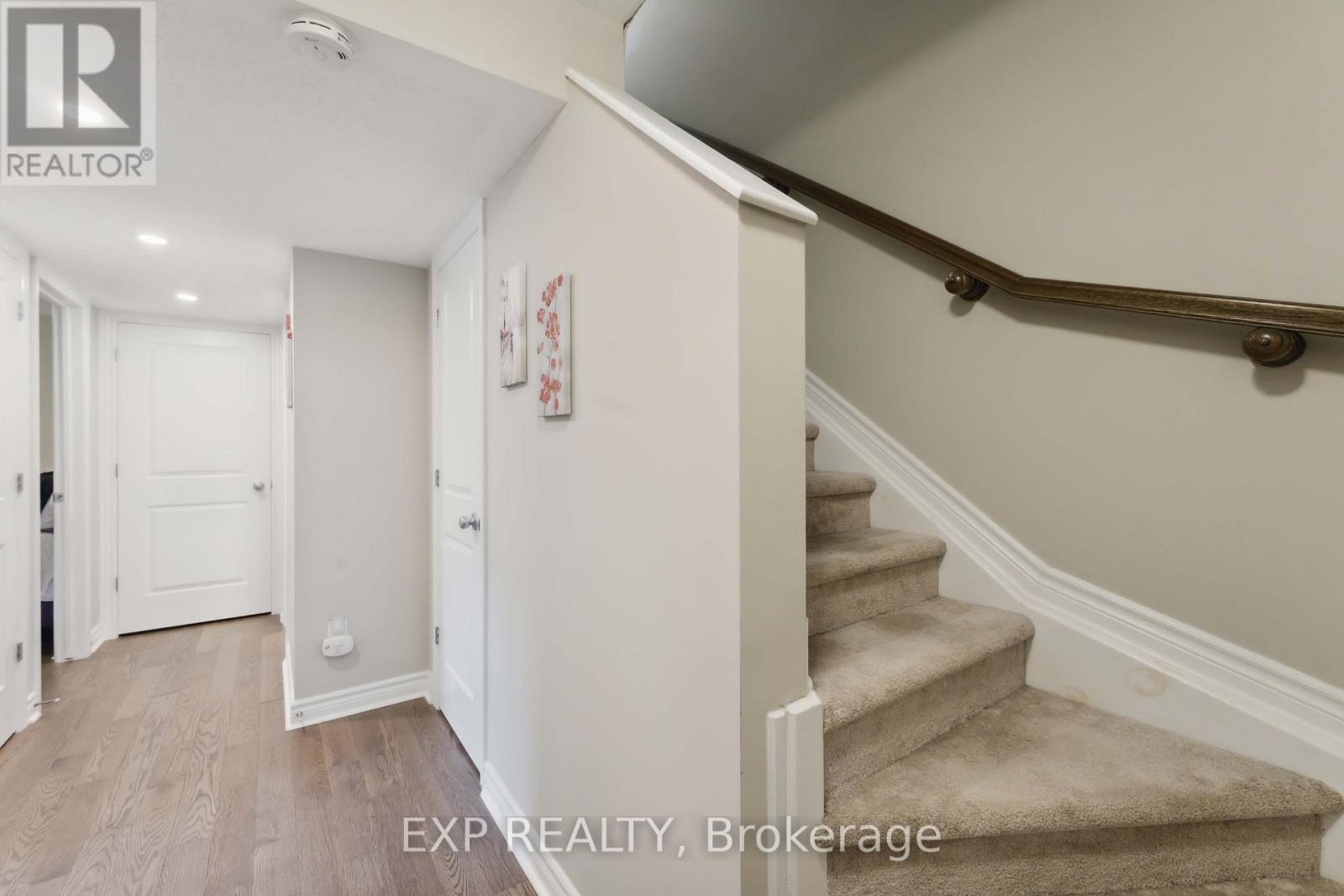 486 Clearbrook Drive