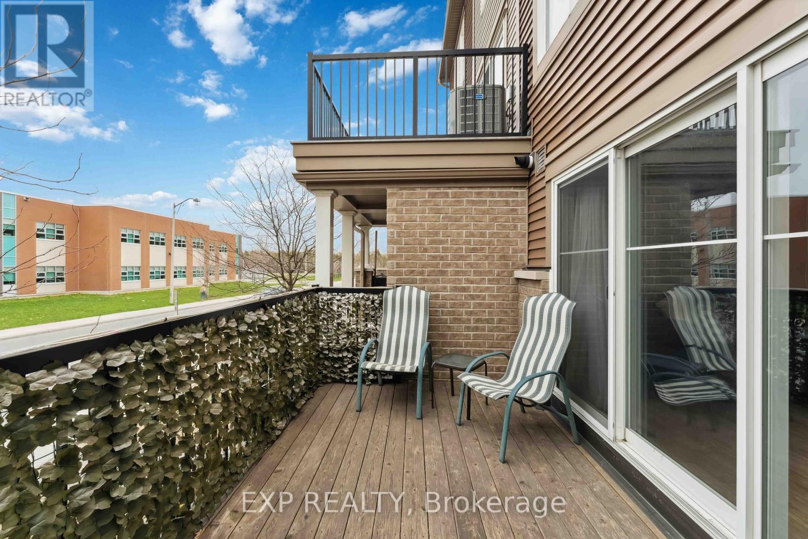 486 Clearbrook Drive