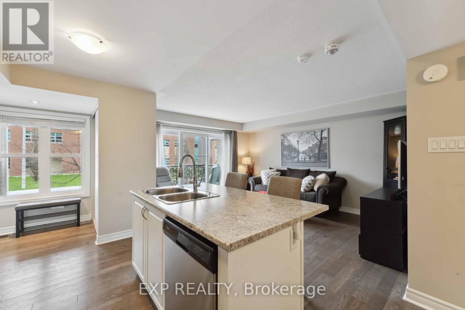 486 Clearbrook Drive