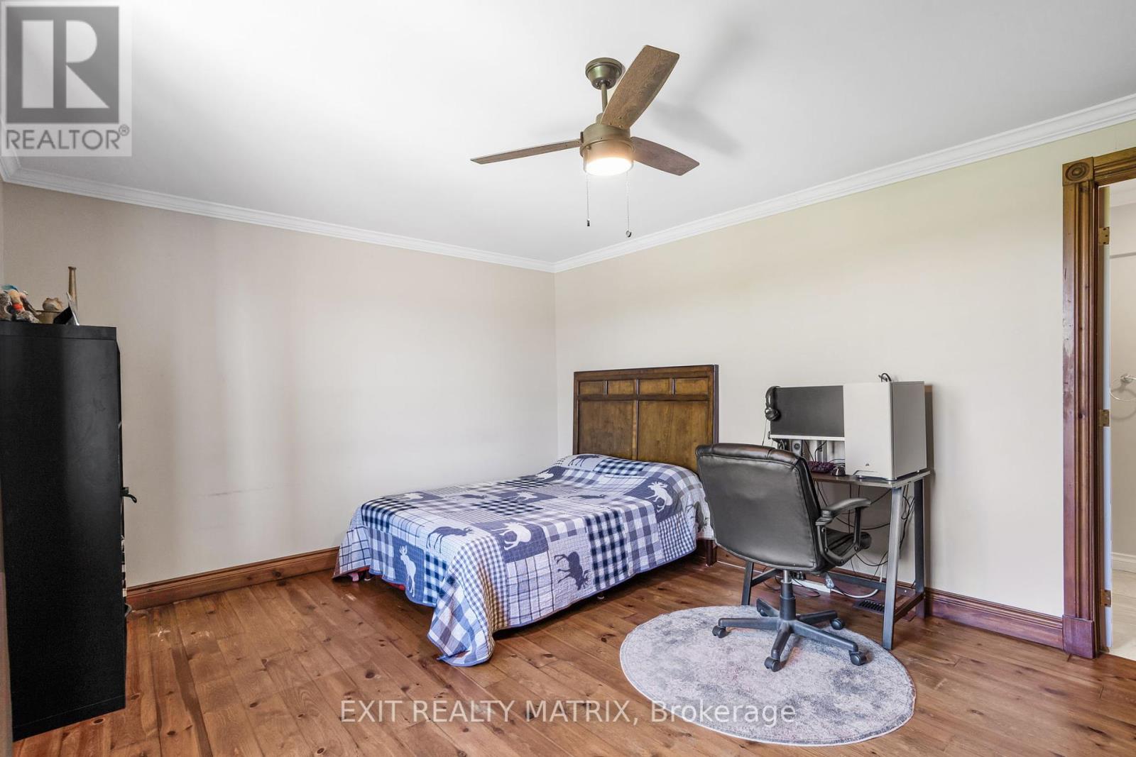2228 Ste Anne Road