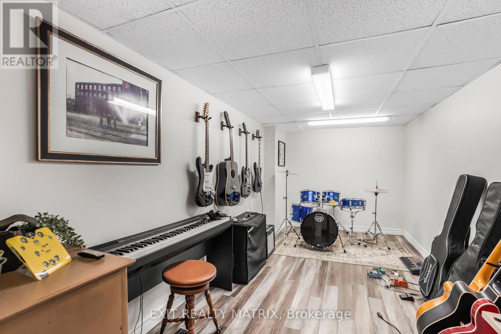 2228 Ste Anne Road