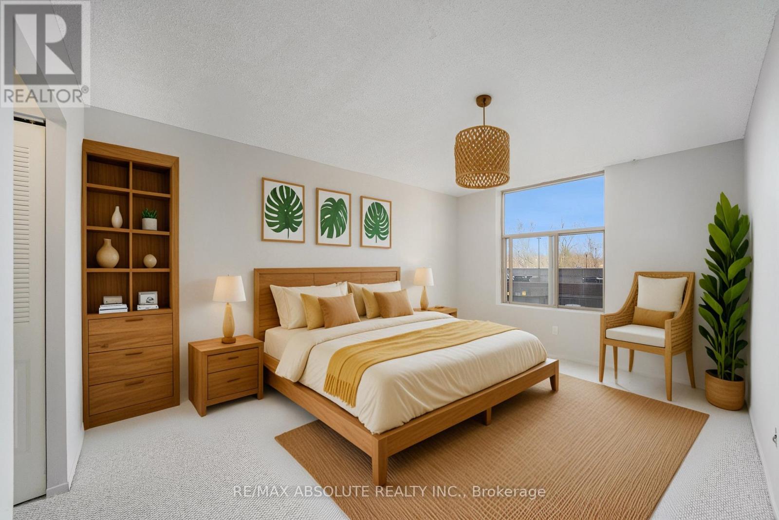 203 - 2759 Carousel Crescent