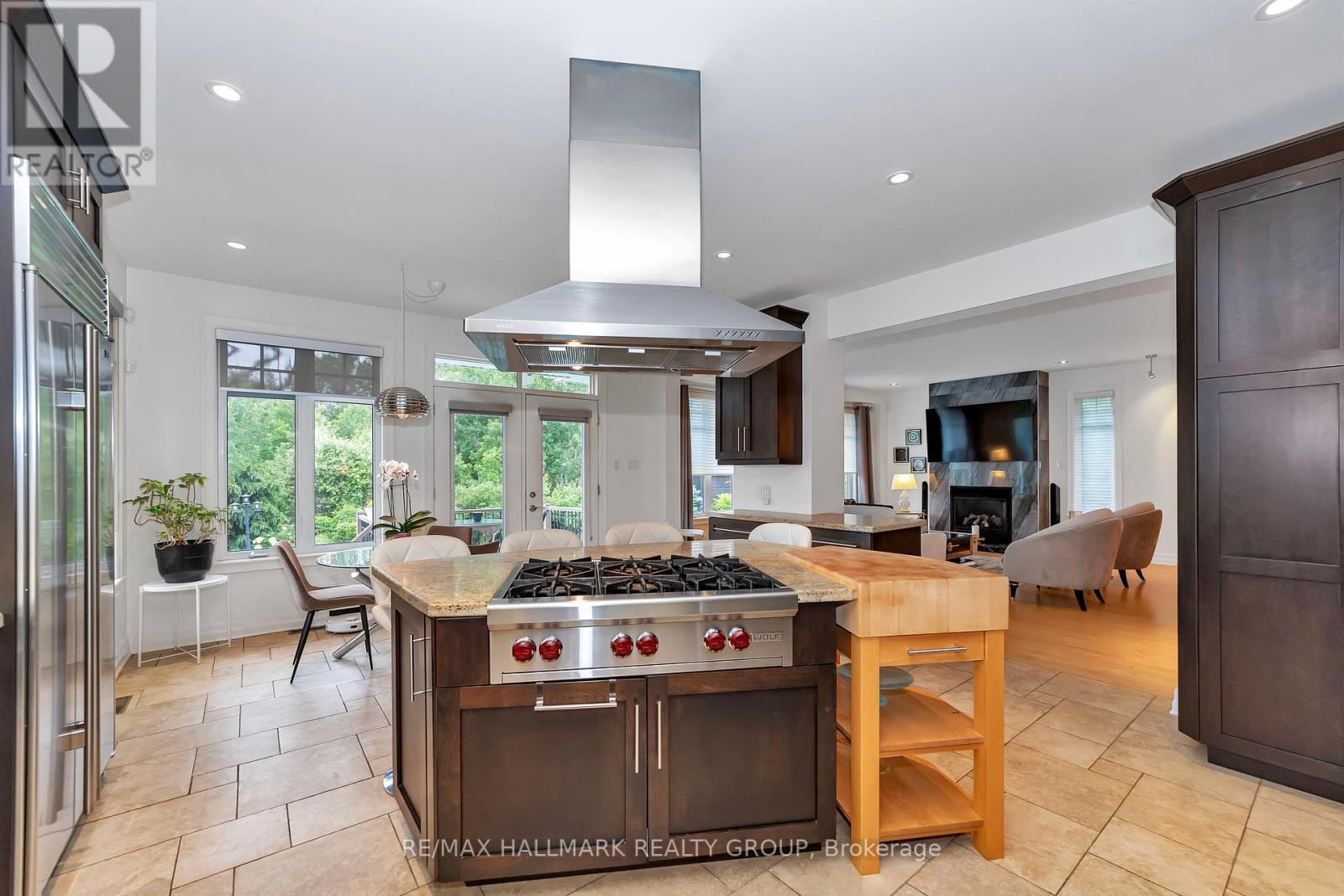 15 Marwood Court