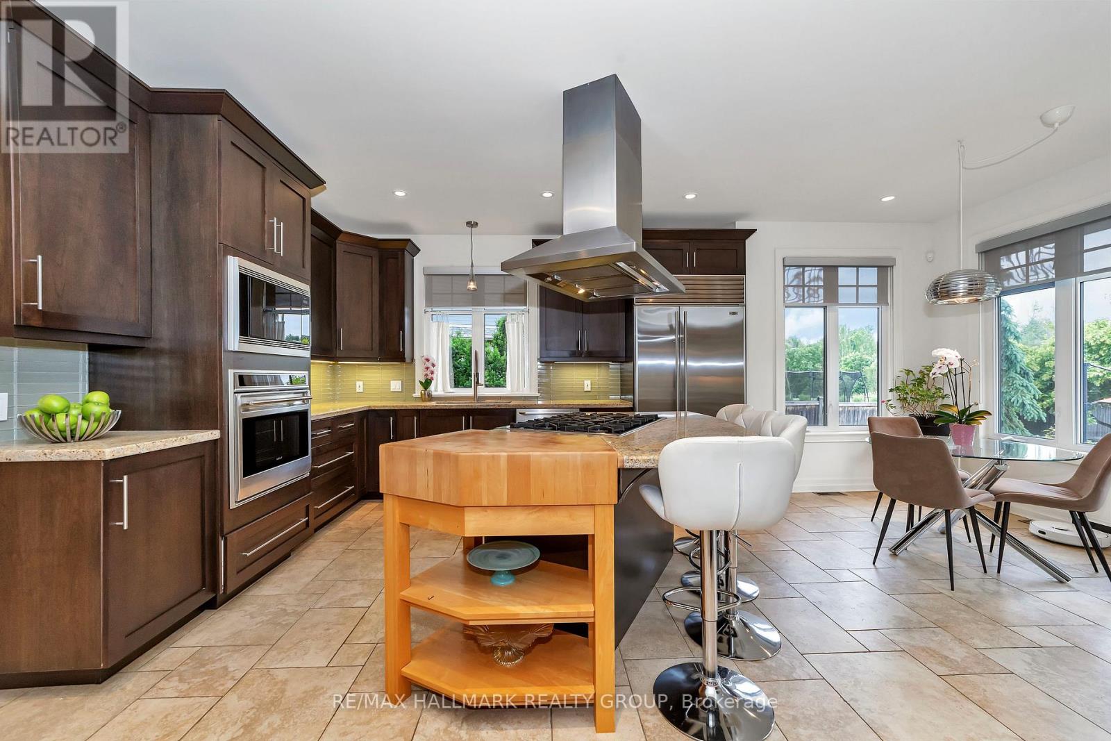 15 Marwood Court
